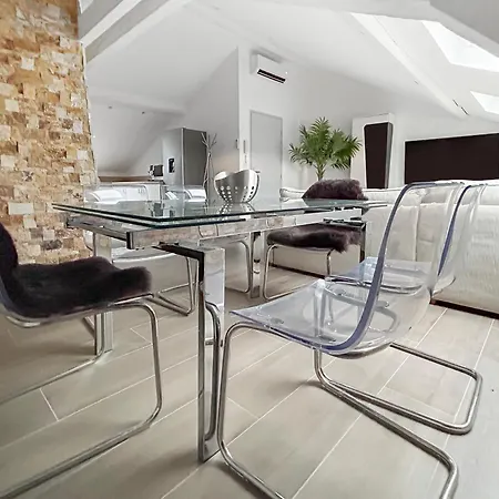 Apartment Cosy Et Lumineux A