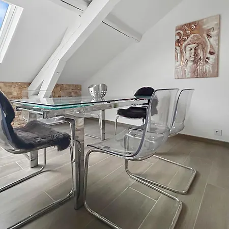 Cosy Et Lumineux A Apartment