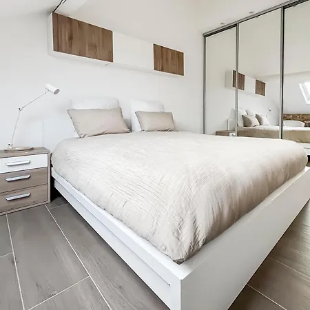 Apartment Cosy Et Lumineux A