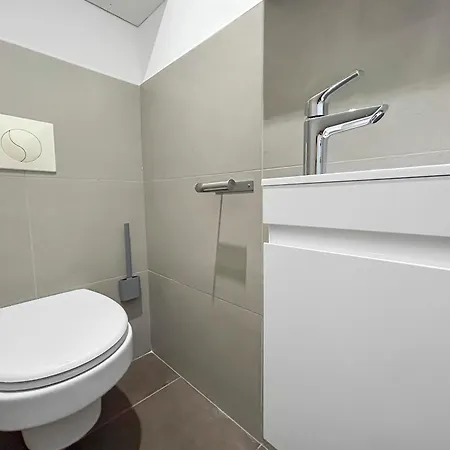 Apartment Cosy Et Lumineux A *