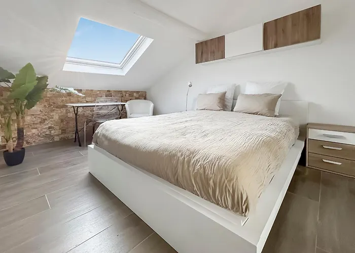 Cosy Et Lumineux à *